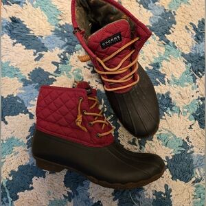 Sperry Women’s Maroon Quilted Duck Boots